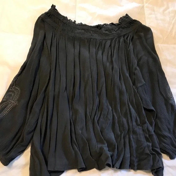 Miss Me flowy top - Picture 4 of 4